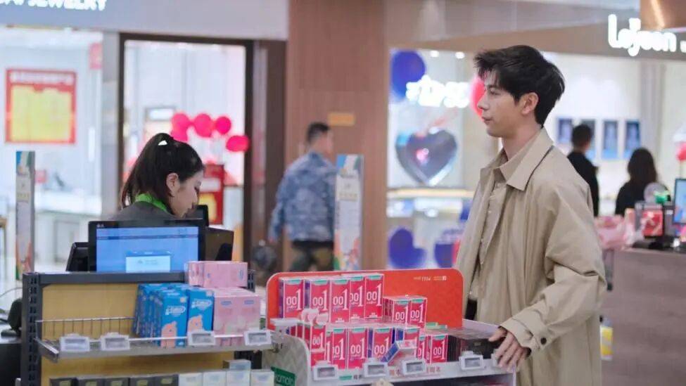 人买了情趣用品却卖爆了冰球突破平台安全套没(图4)